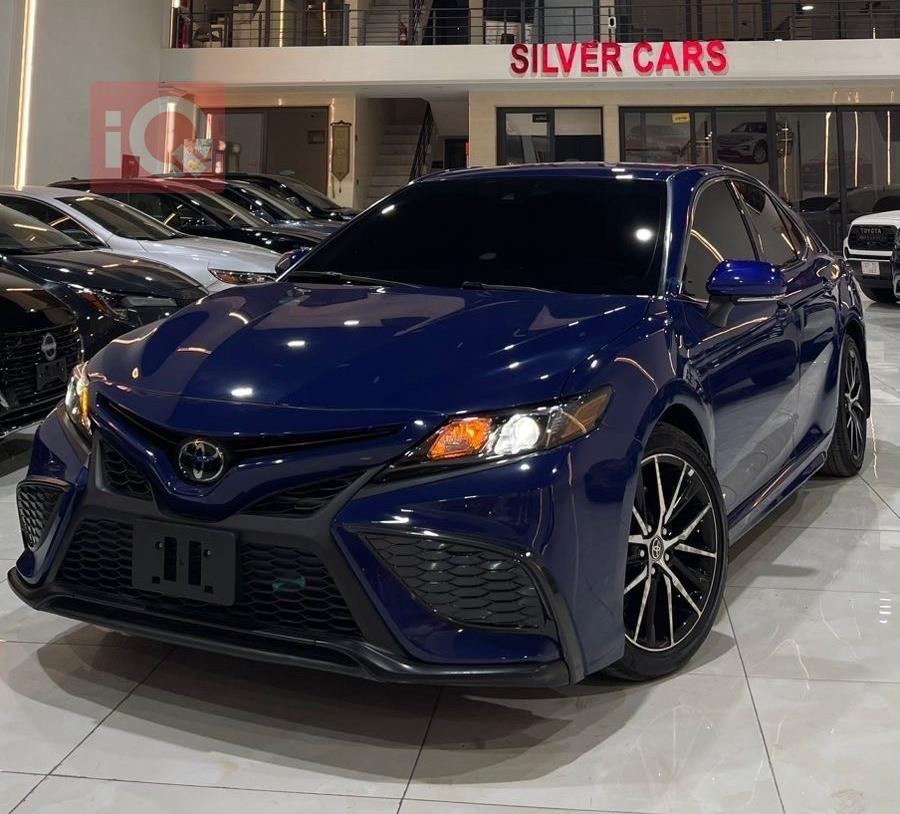 تۆیۆتا کامری